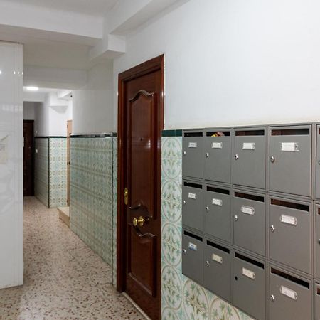Piso Elegante Y Nuevo De 3 Habitaciones Y 2 Banos Seville Ngoại thất bức ảnh
