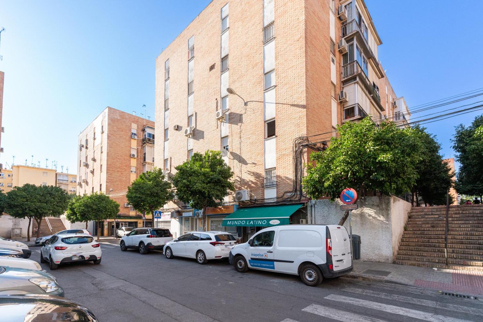 Piso Elegante Y Nuevo De 3 Habitaciones Y 2 Banos Seville Ngoại thất bức ảnh