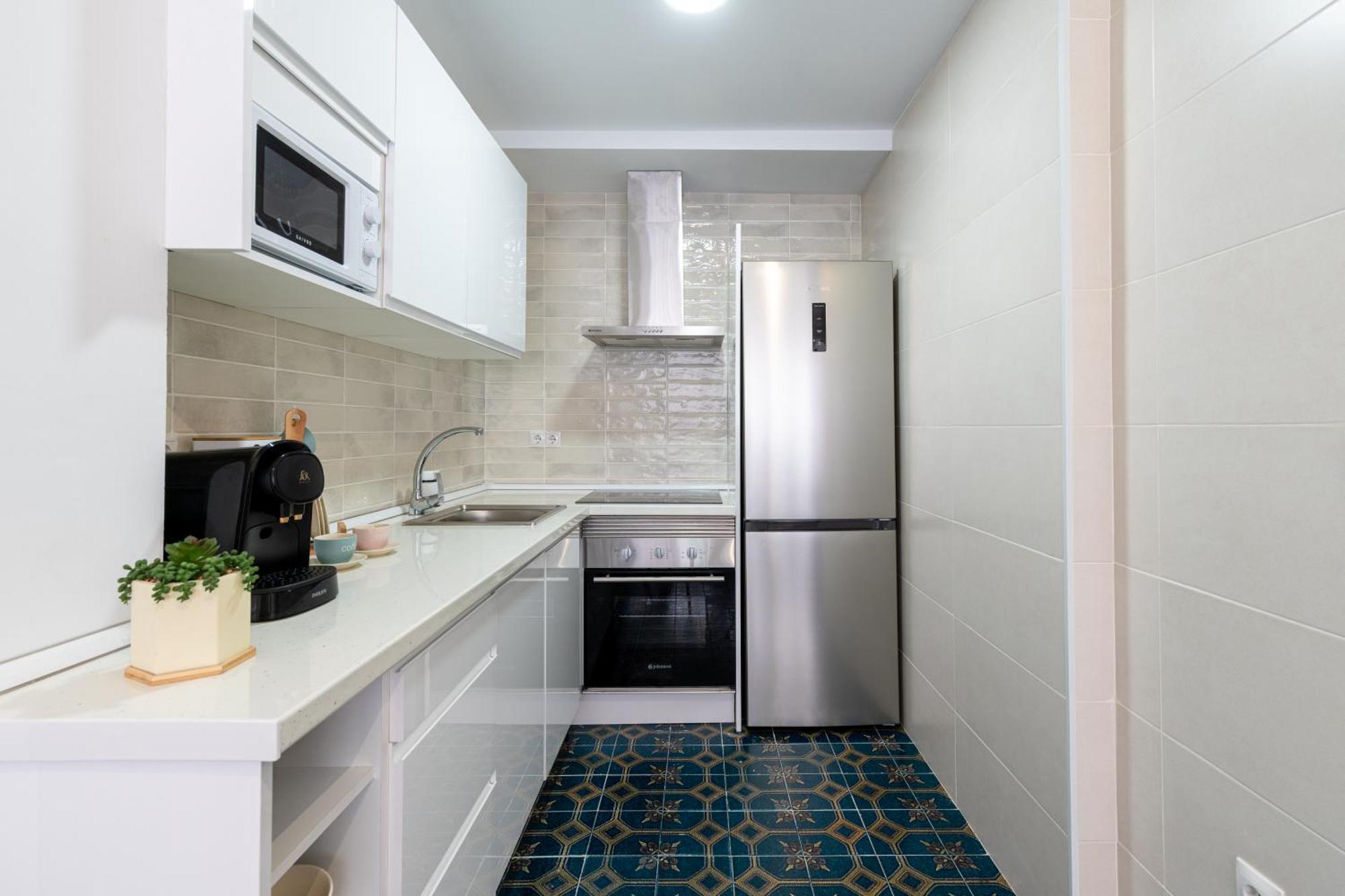 Piso Elegante Y Nuevo De 3 Habitaciones Y 2 Banos Seville Ngoại thất bức ảnh