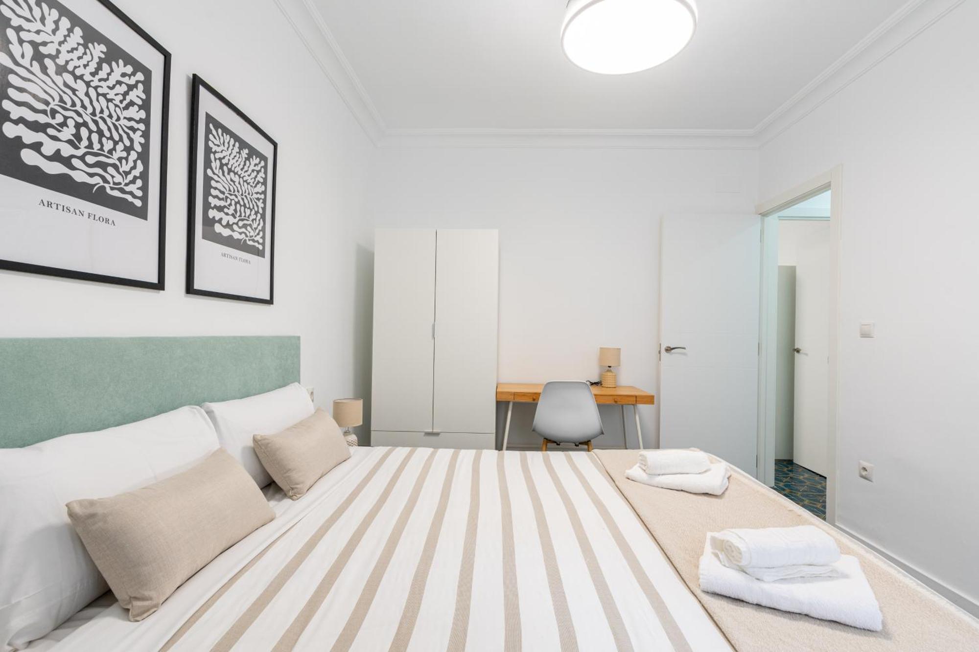 Piso Elegante Y Nuevo De 3 Habitaciones Y 2 Banos Seville Ngoại thất bức ảnh
