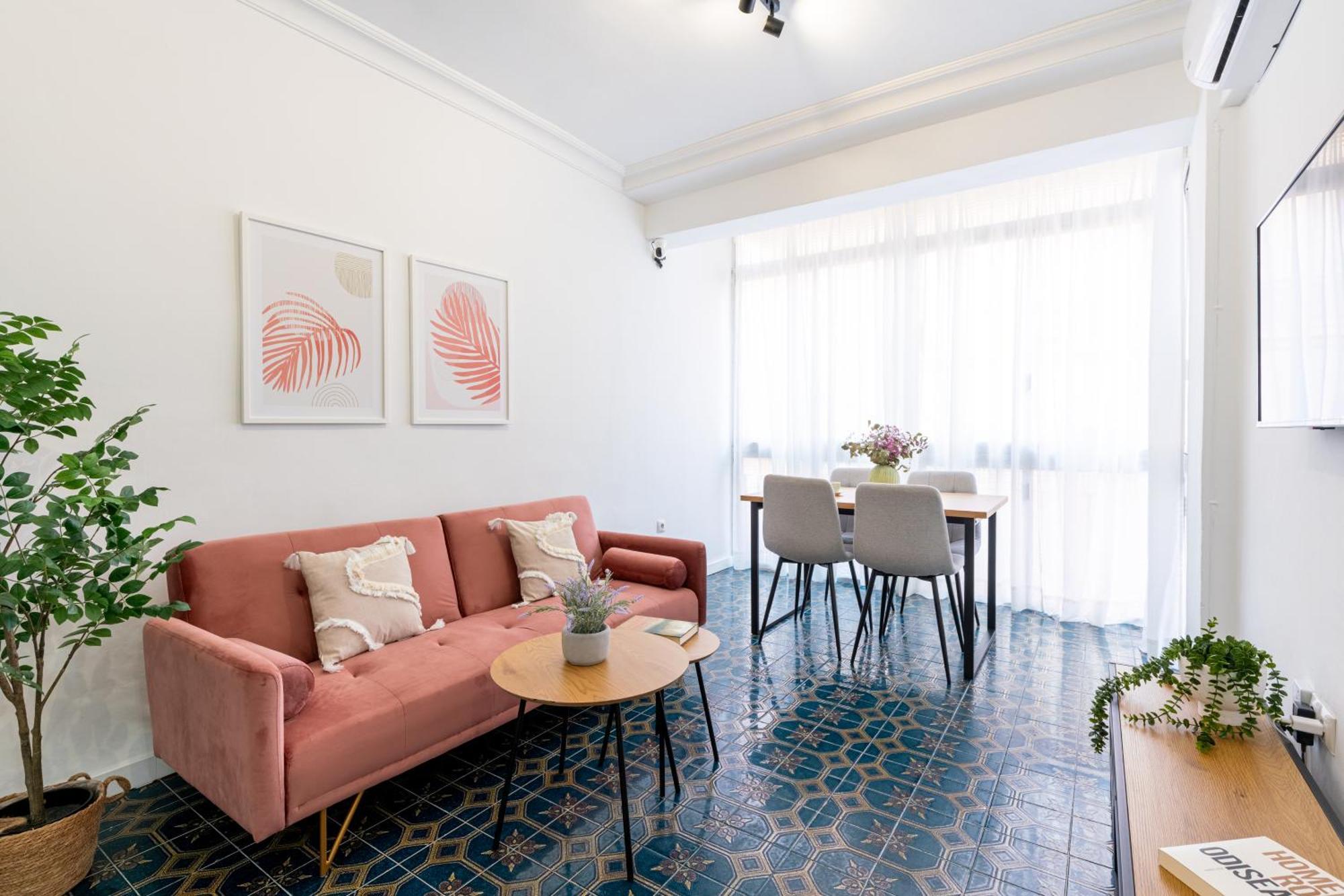 Piso Elegante Y Nuevo De 3 Habitaciones Y 2 Banos Seville Ngoại thất bức ảnh