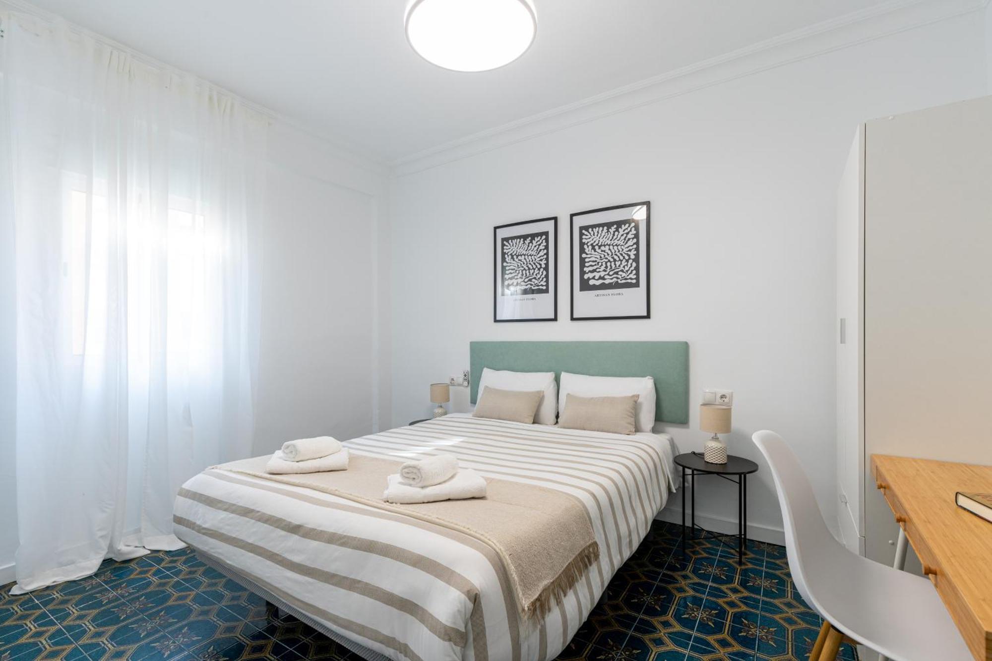 Piso Elegante Y Nuevo De 3 Habitaciones Y 2 Banos Seville Ngoại thất bức ảnh