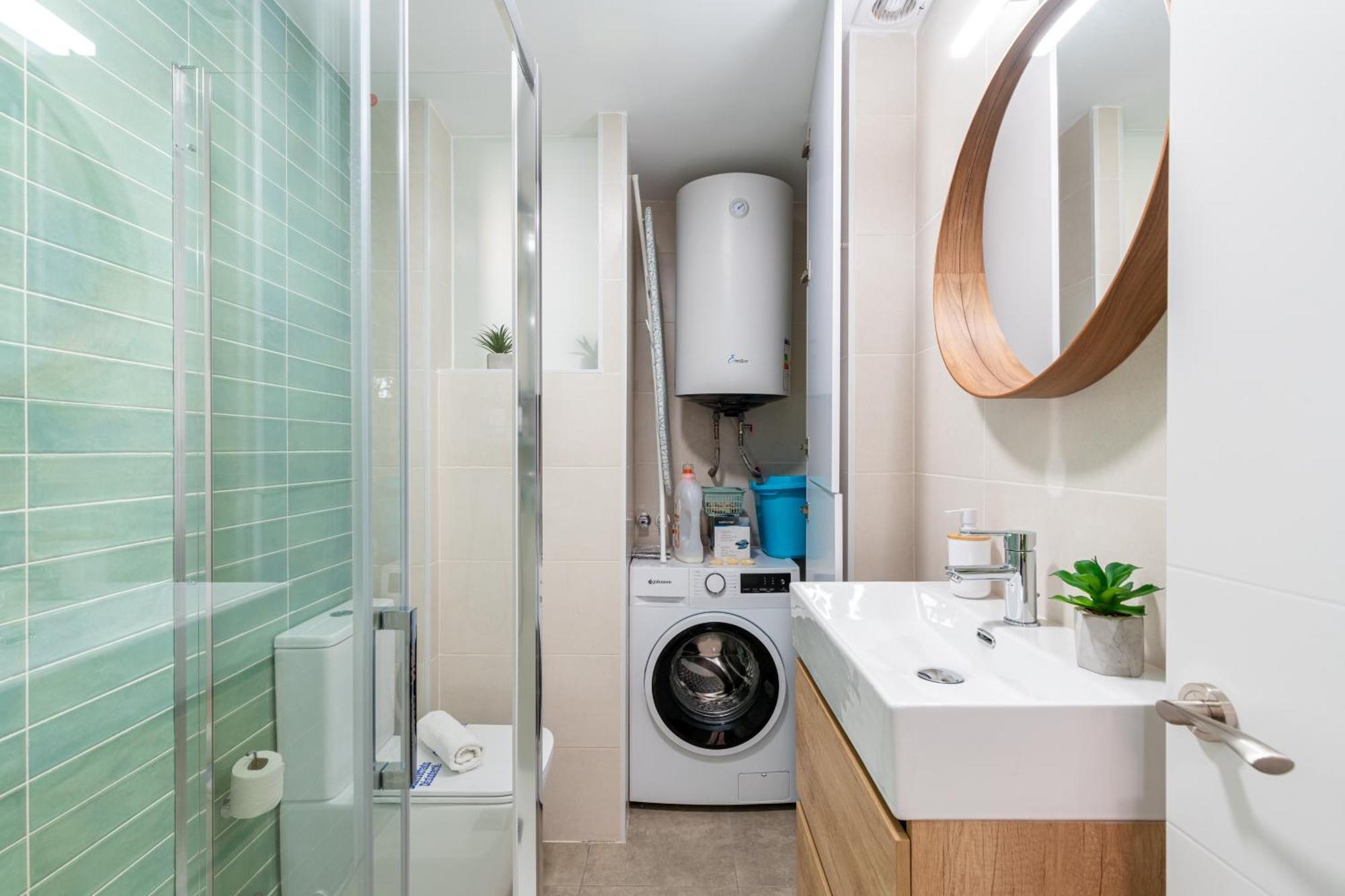 Piso Elegante Y Nuevo De 3 Habitaciones Y 2 Banos Seville Ngoại thất bức ảnh