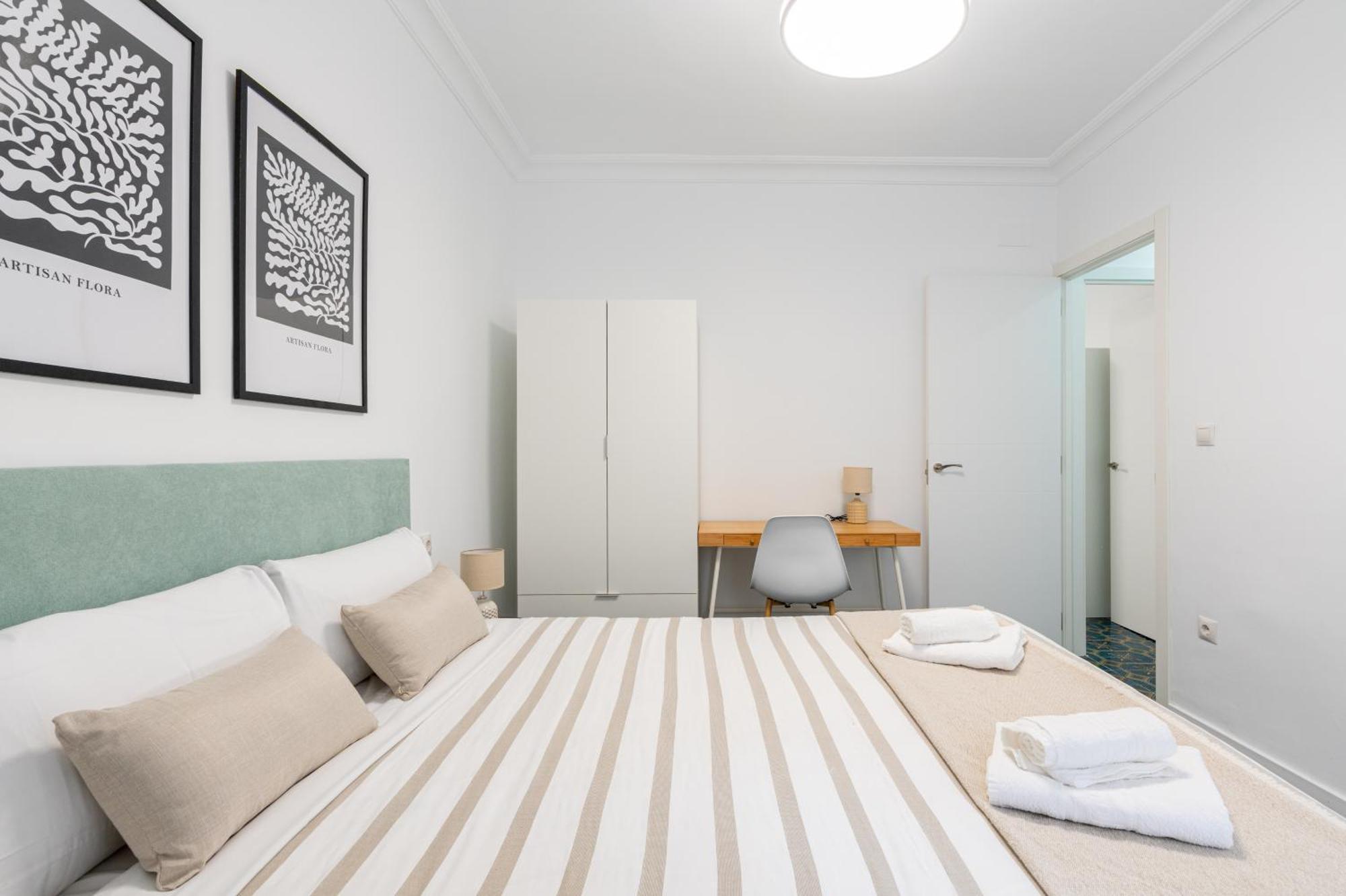 Piso Elegante Y Nuevo De 3 Habitaciones Y 2 Banos Seville Ngoại thất bức ảnh