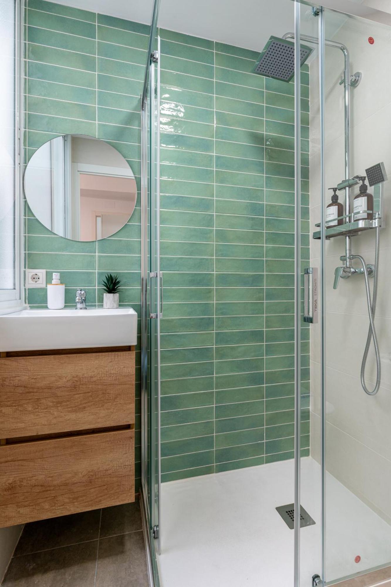 Piso Elegante Y Nuevo De 3 Habitaciones Y 2 Banos Seville Ngoại thất bức ảnh